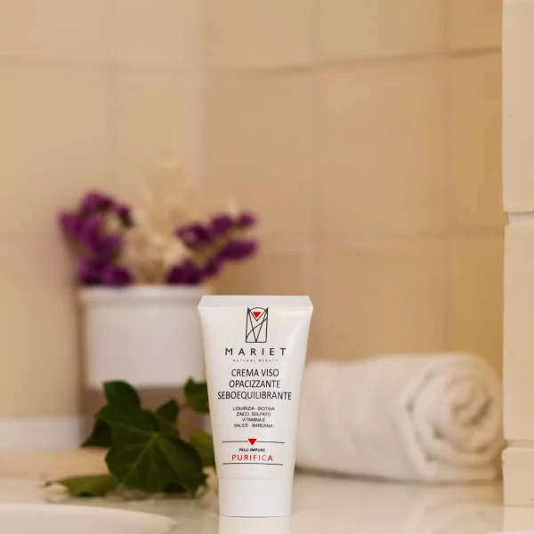 Crema viso opacizzante seboequilibrante