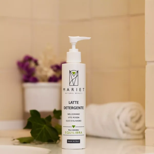Latte detergente