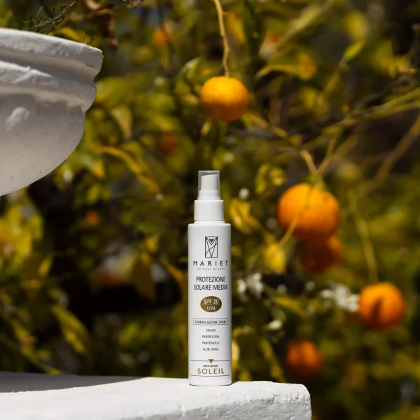 Spray solare protezione media SPF 20